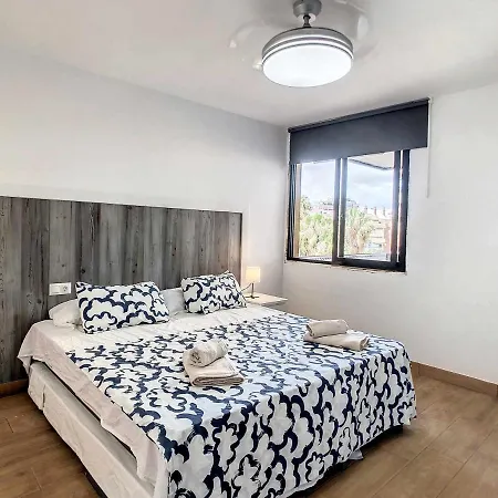 Apartment Paseo Maritimo Edificio Palmeras